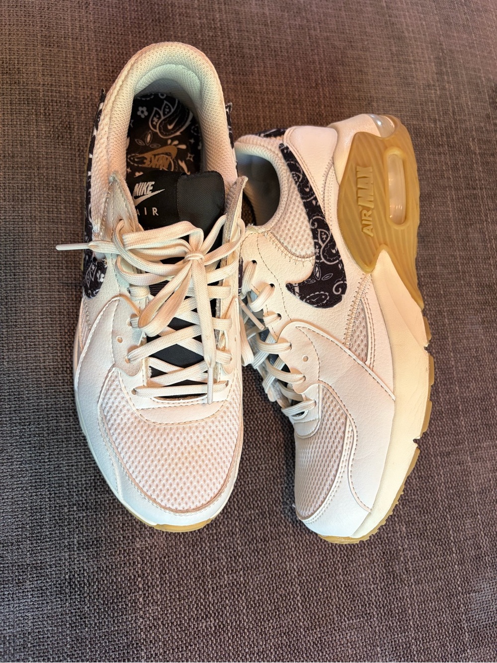 Nike Women's White and Cream Sneakers with Gum Sole and Black Bandana Accents - Picture 5 of 7